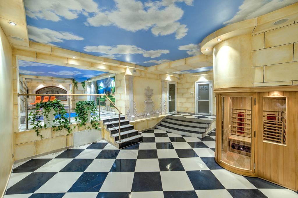 Hotel Krolewski 야노프 루벨스키 외부 사진