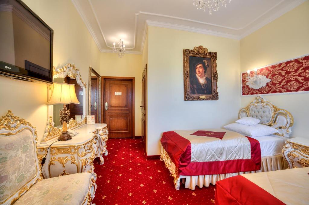 Hotel Krolewski 야노프 루벨스키 객실 사진
